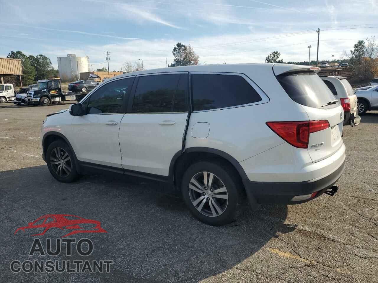 HONDA PILOT 2017 - 5FNYF6H57HB055434