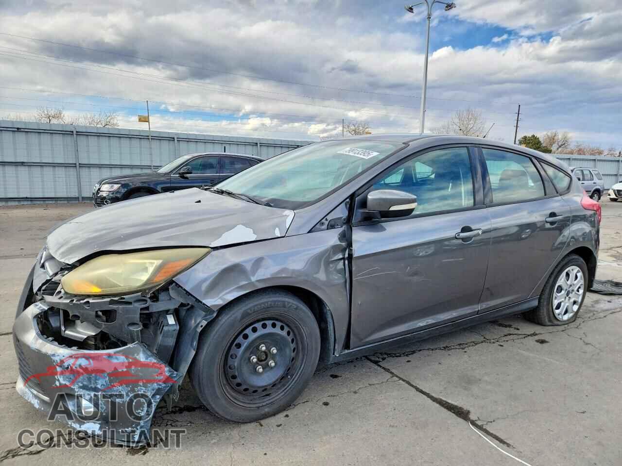 FORD FOCUS 2012 - 1FAHP3K23CL324180
