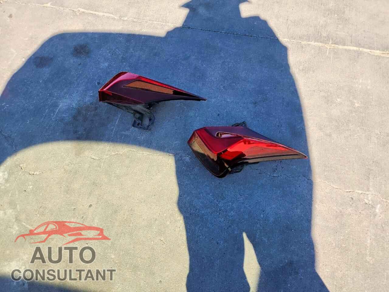 LEXUS UNKNOWN 2019 - JTHY3JBH8K2002068