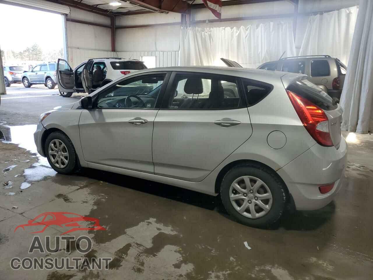 HYUNDAI ACCENT 2012 - KMHCT5AE8CU036152