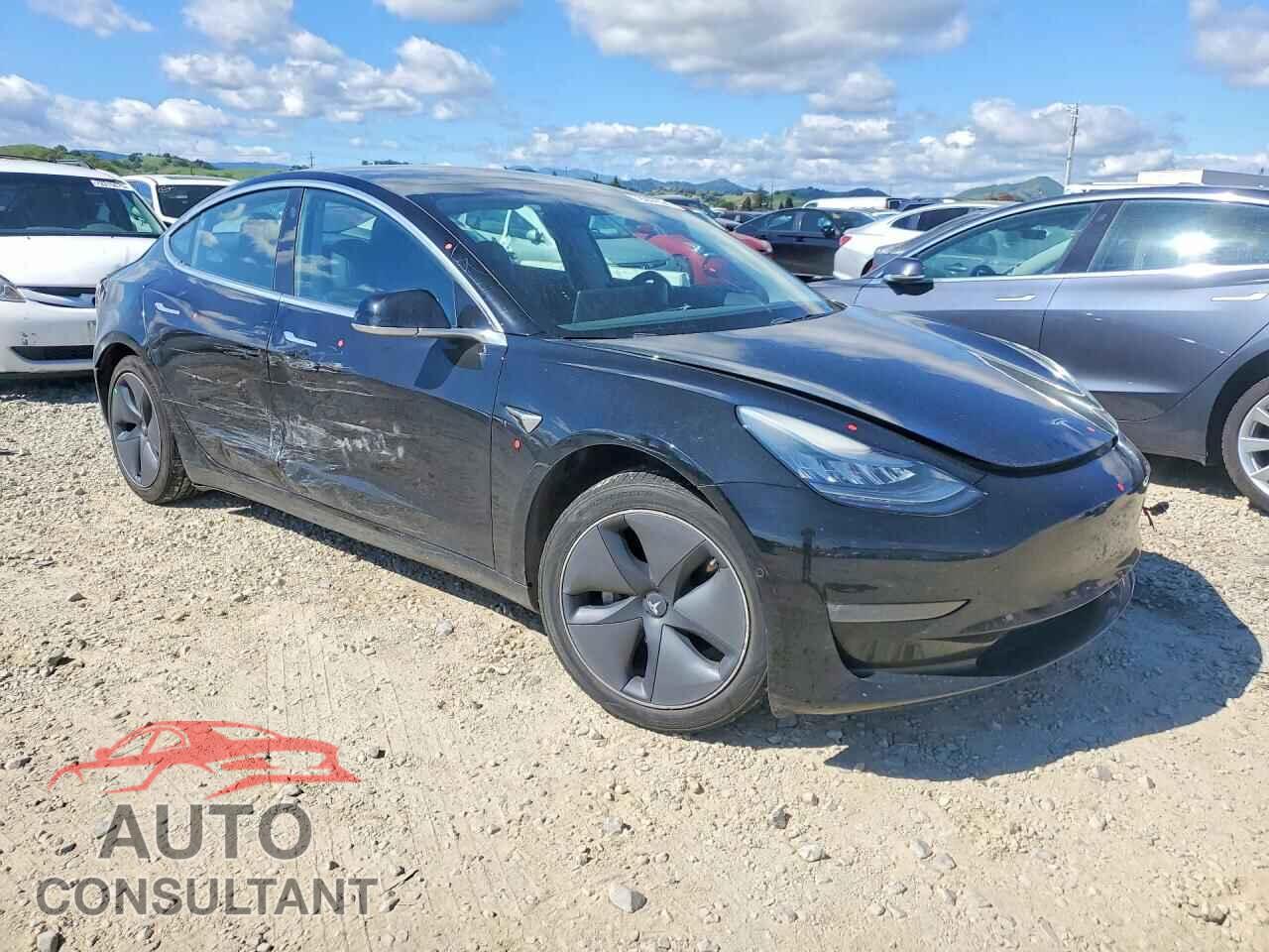 TESLA MODEL 3 2019 - 5YJ3E1EA0KF395792