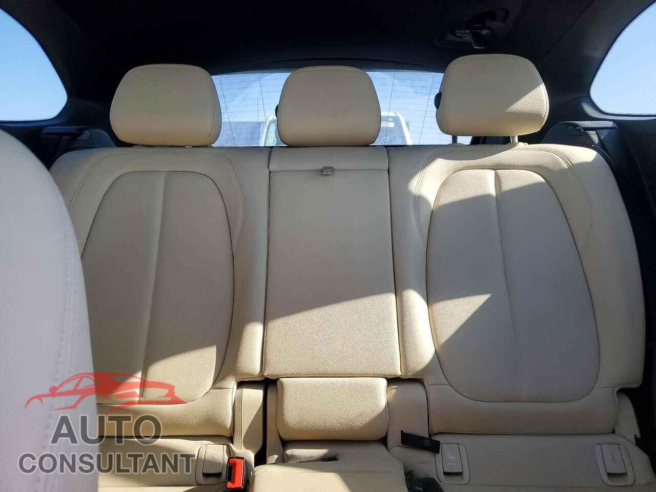 BMW X1 XDRIVE2 2016 - WBXHT3C33GP880066