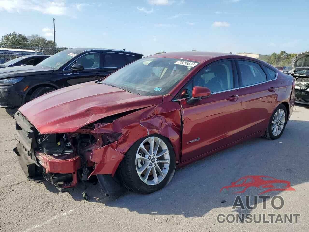 FORD FUSION 2019 - 3FA6P0LU6KR240442