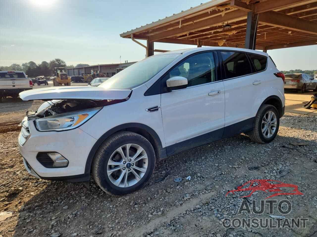 FORD ESCAPE 2019 - 1FMCU0GD4KUB75353