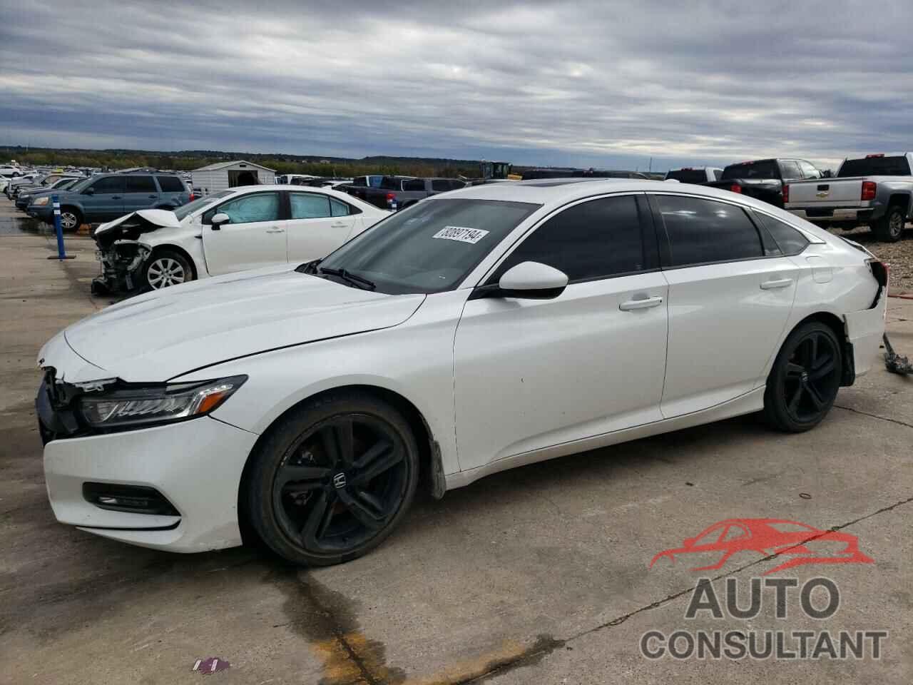 HONDA ACCORD 2018 - 1HGCV2F38JA025768