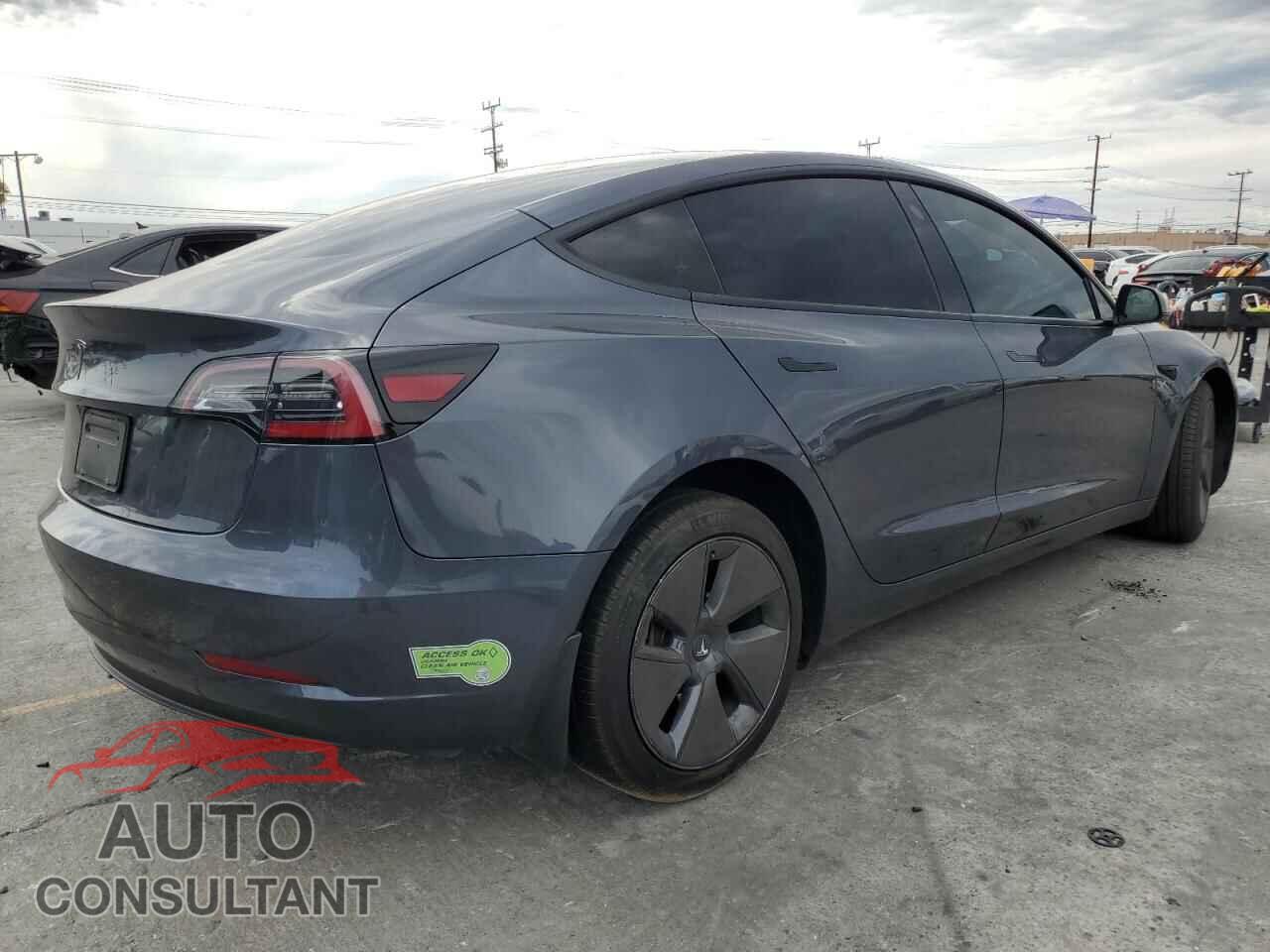 TESLA MODEL 3 2023 - 5YJ3E1EA5PF554846