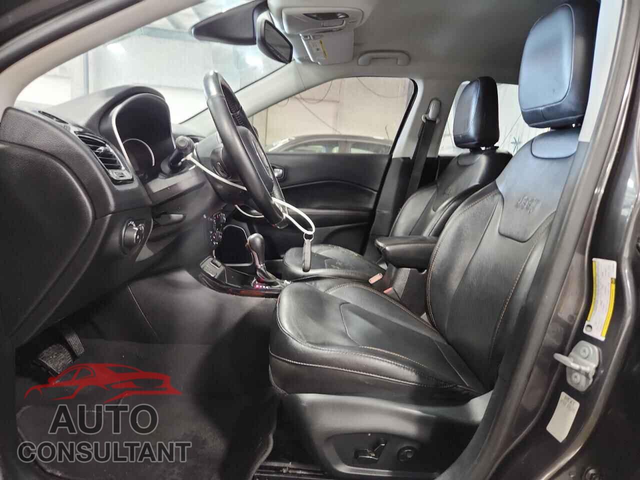 JEEP COMPASS 2020 - 3C4NJCCB3LT179725