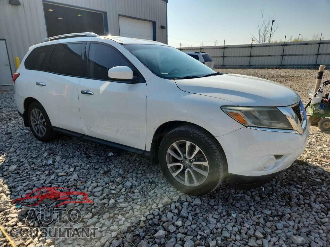 NISSAN PATHFINDER 2015 - 5N1AR2MN2FC669112