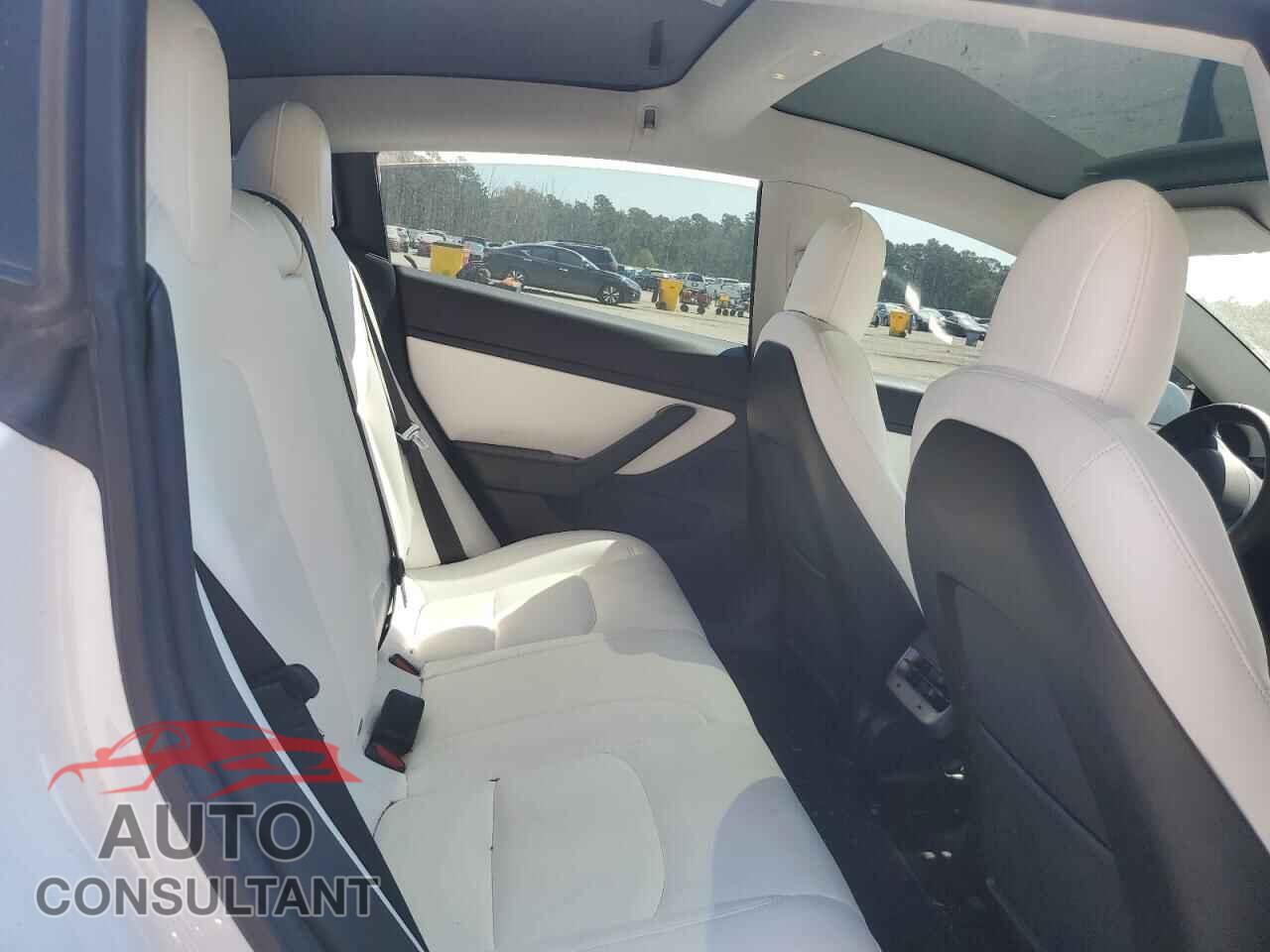 TESLA MODEL 3 2020 - 5YJ3E1EC6LF603595