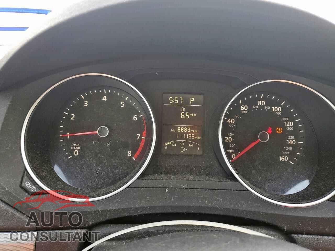 VOLKSWAGEN JETTA 2017 - 3VW2B7AJ8HM333068