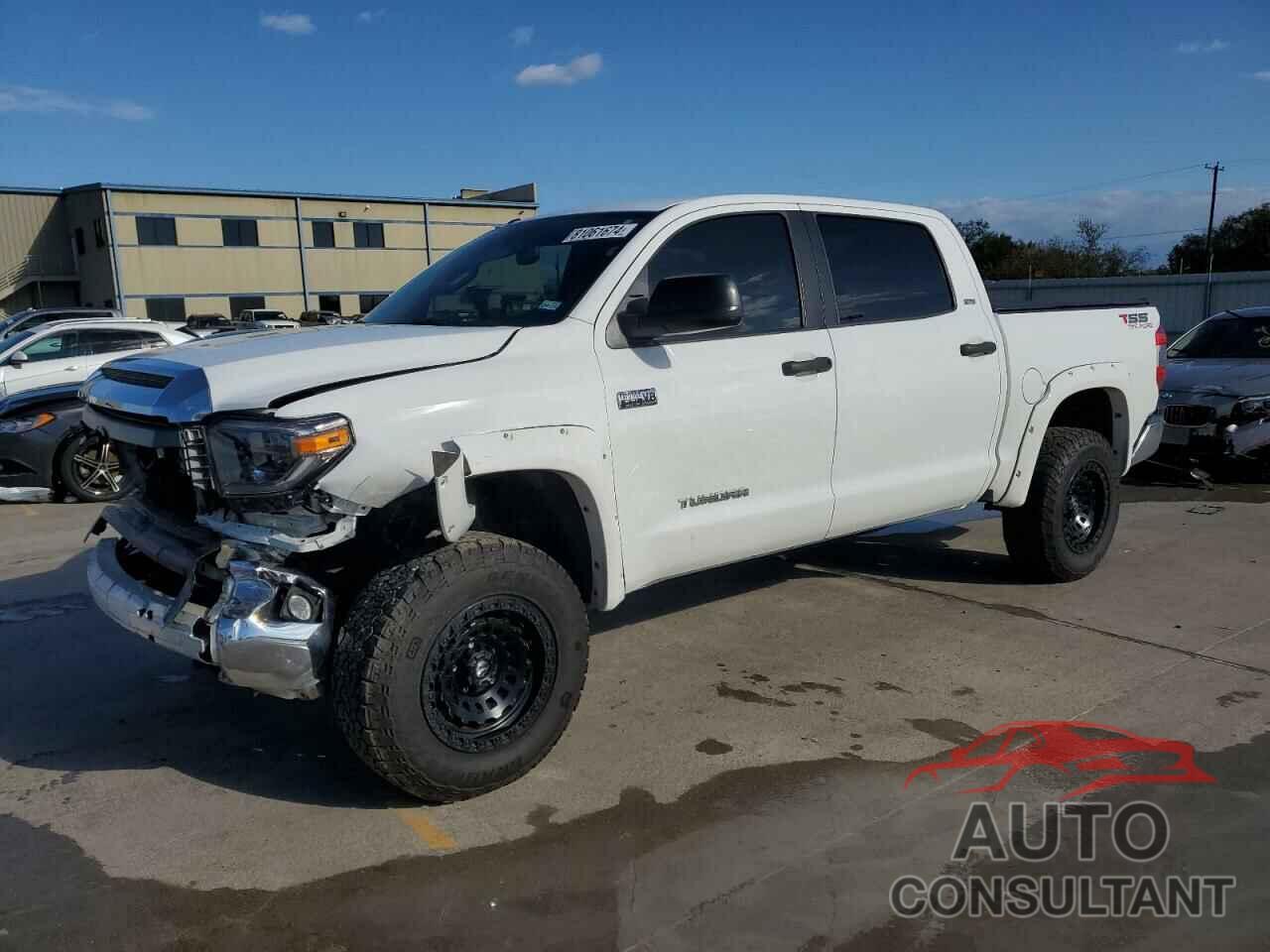 TOYOTA TUNDRA 2015 - 5TFDW5F10FX424596