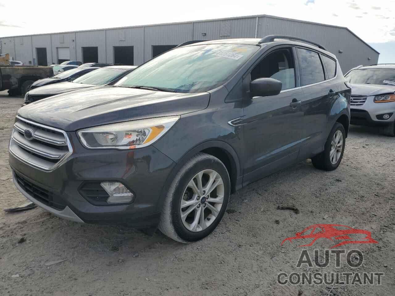 FORD ESCAPE 2018 - 1FMCU0GD7JUB00841
