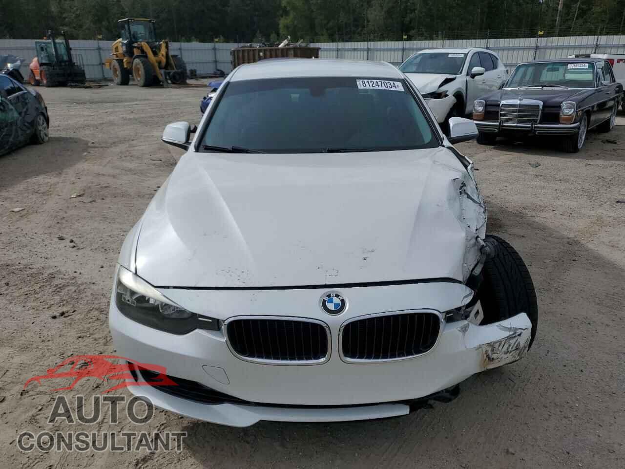 BMW 3 SERIES 2013 - WBA3A5C57DF358078