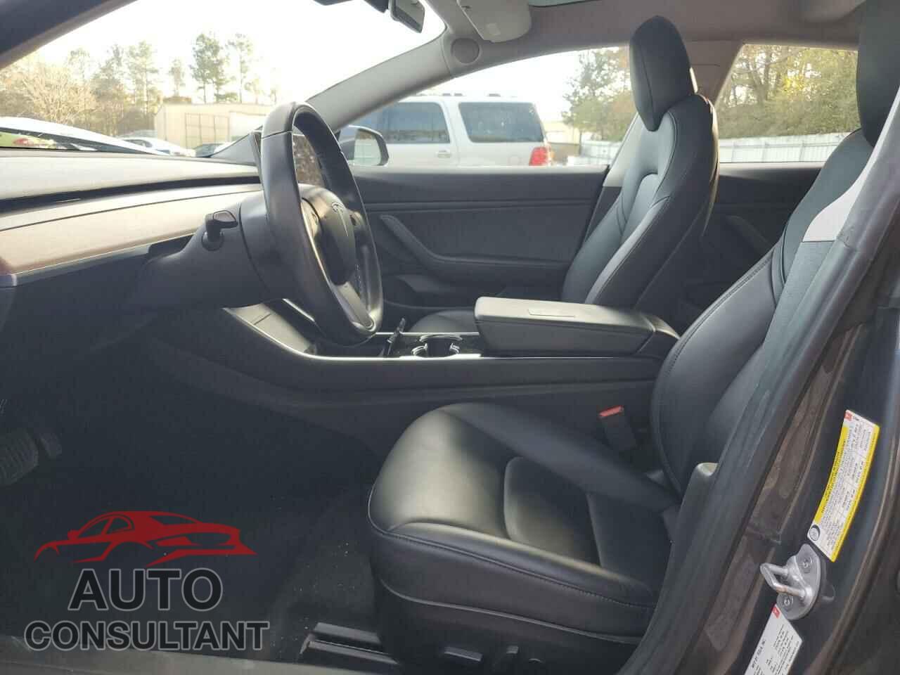 TESLA MODEL 3 2018 - 5YJ3E1EA3JF157644