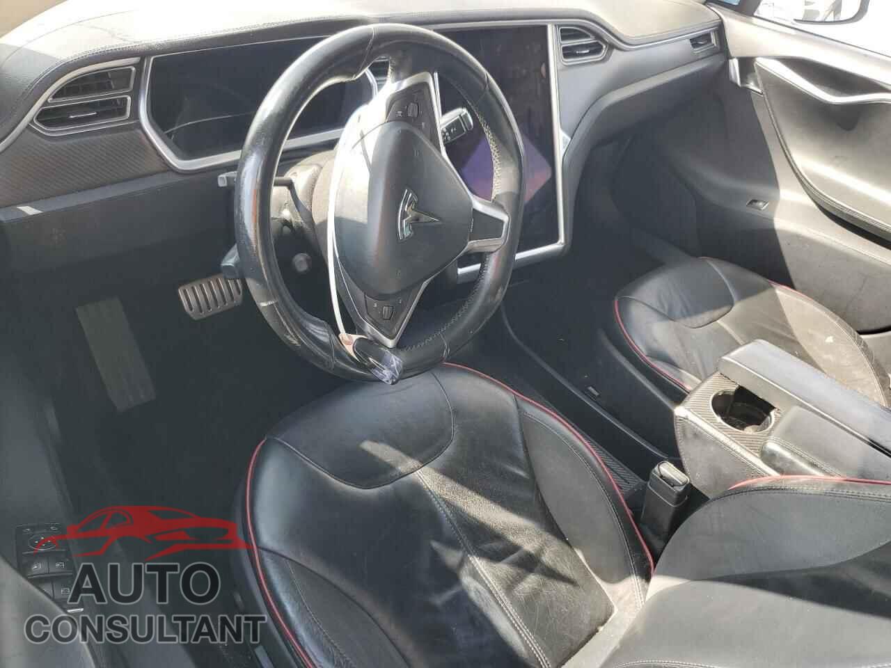TESLA MODEL S 2013 - 5YJSA1DP6DFP10837