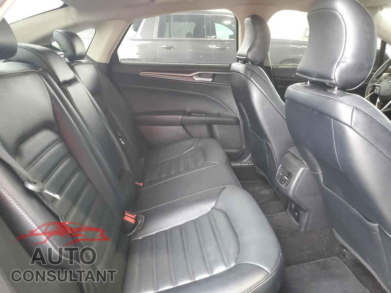 FORD FUSION 2017 - 3FA6P0PU7HR191237