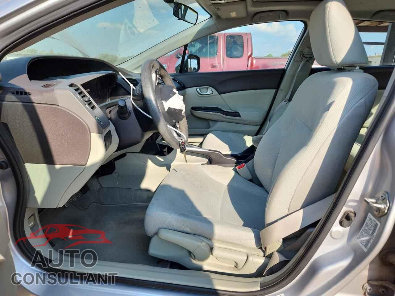 HONDA CIVIC 2012 - 19XFB2F83CE045622