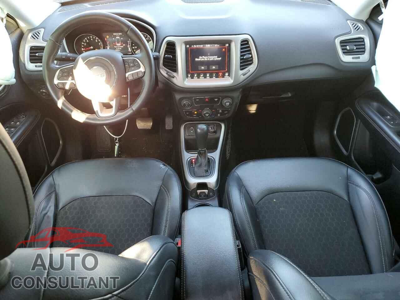 JEEP COMPASS 2017 - 3C4NJCBB1HT652952