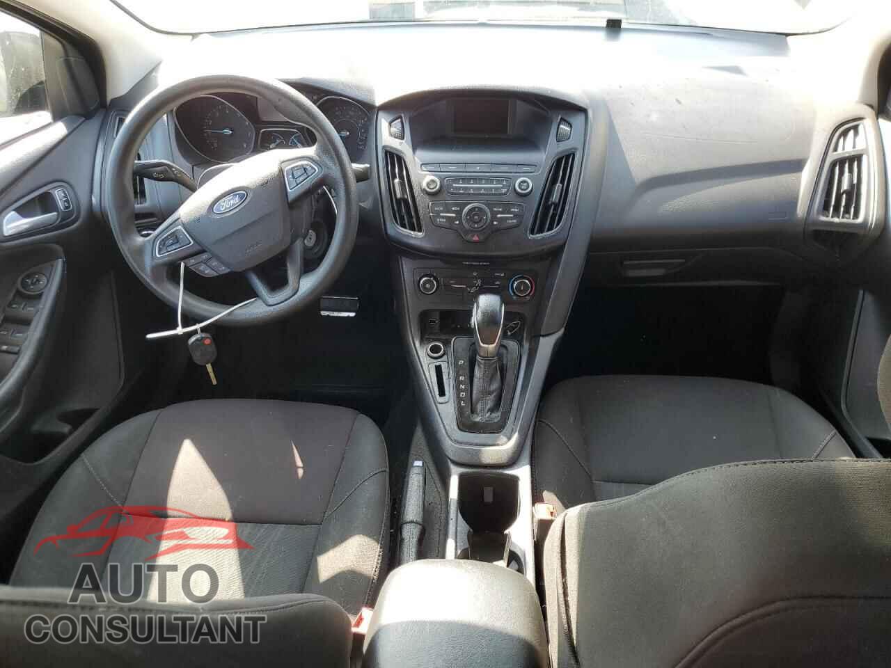 FORD FOCUS 2018 - 1FADP3F22JL315069