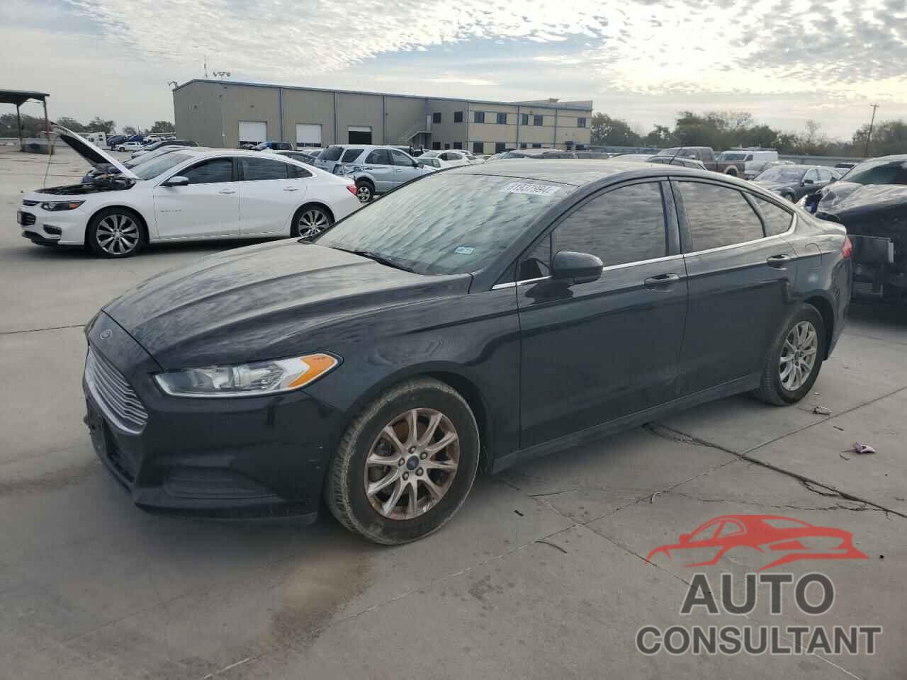 FORD FUSION 2015 - 1FA6P0G71F5124255