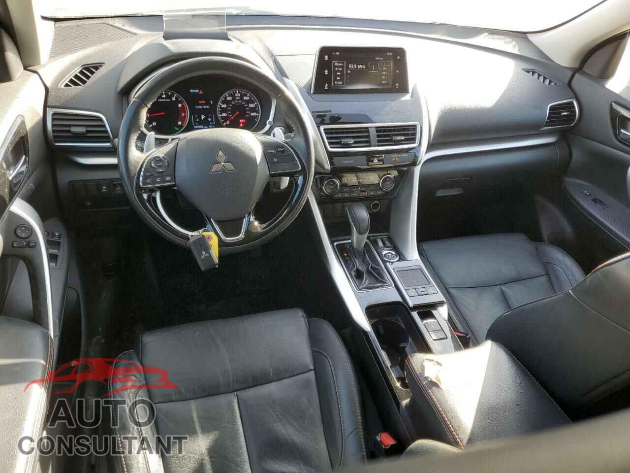 MITSUBISHI ECLIPSE 2018 - JA4AT5AA4JZ041769