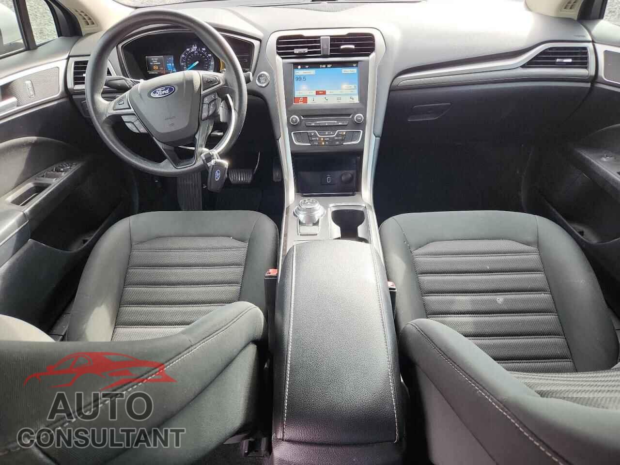 FORD FUSION 2018 - 3FA6P0HD5JR229584
