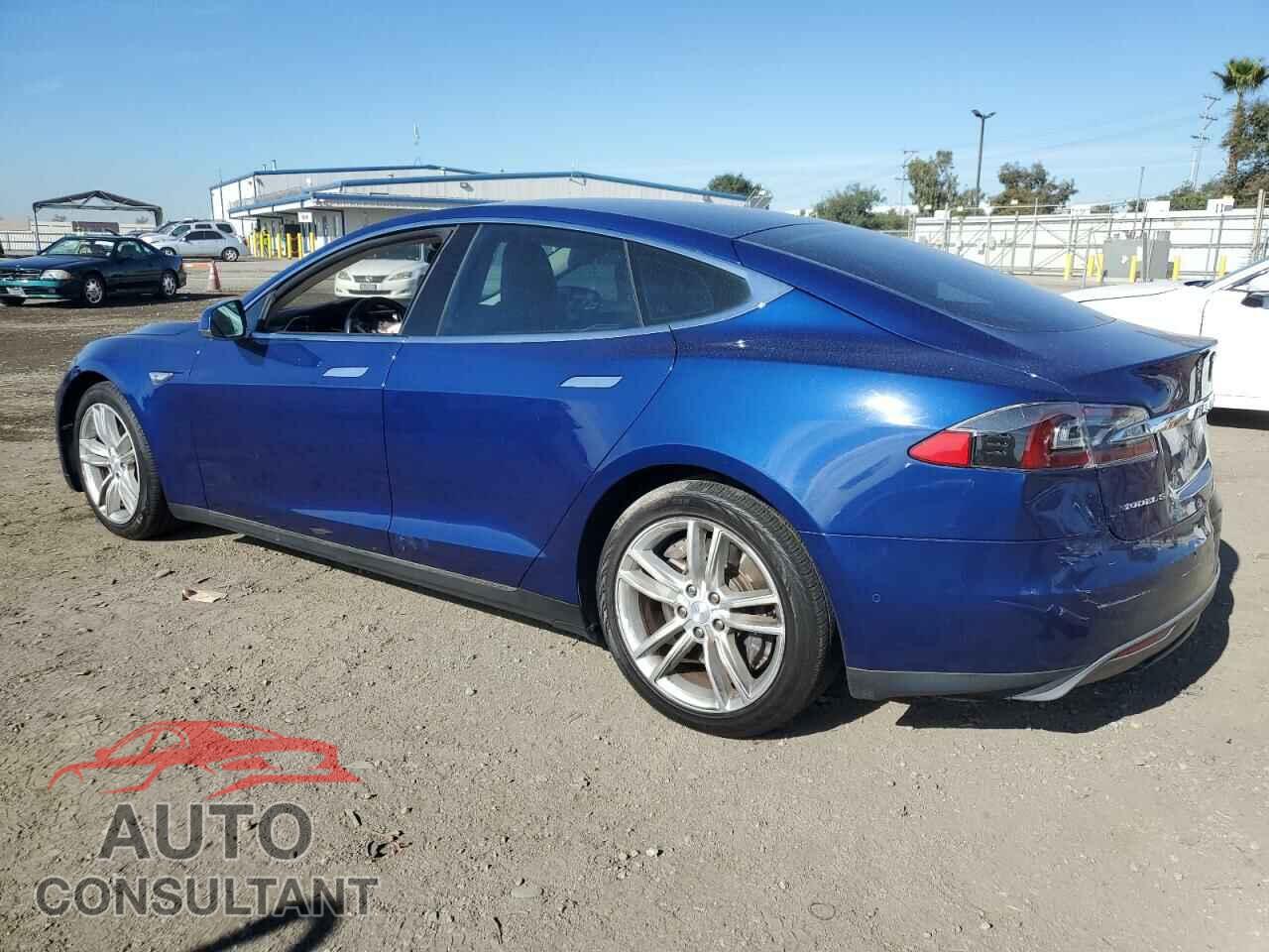 TESLA MODEL S 2015 - 5YJSA1E2XFF116449