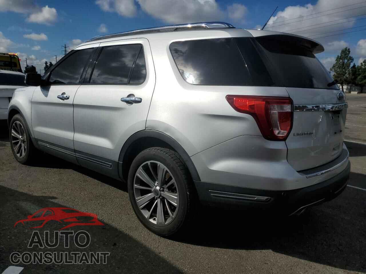 FORD EXPLORER 2018 - 1FM5K7F82JGB33336