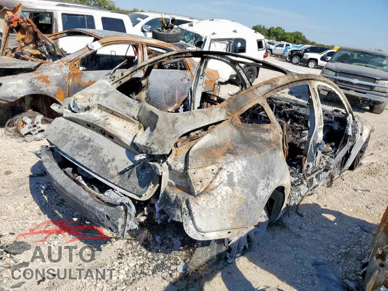 TESLA MODEL 3 2024 - 5YJ3E1EA1RF862020