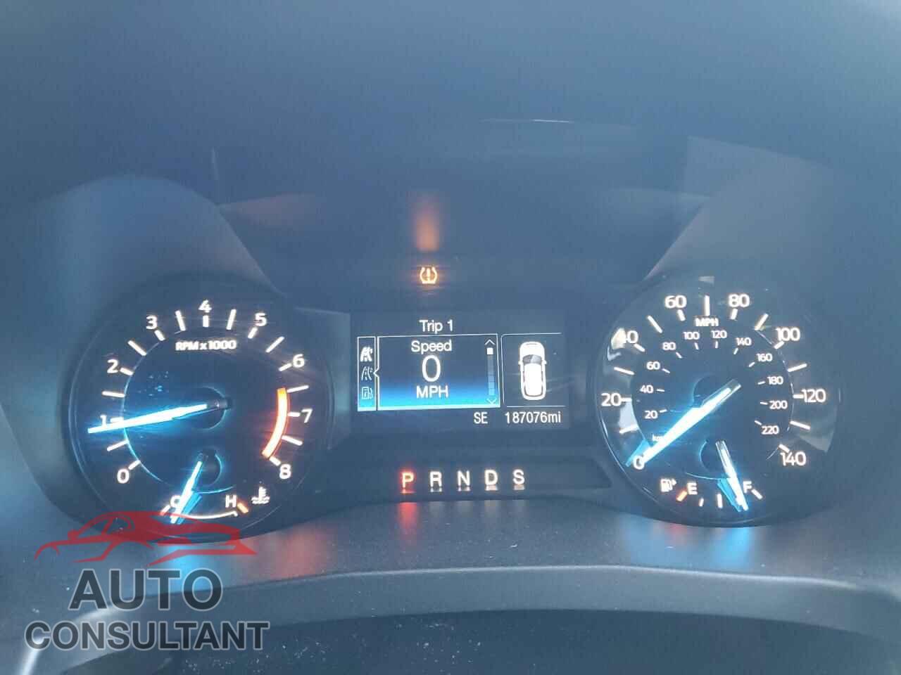 FORD EXPLORER 2017 - 1FM5K7D80HGD90282