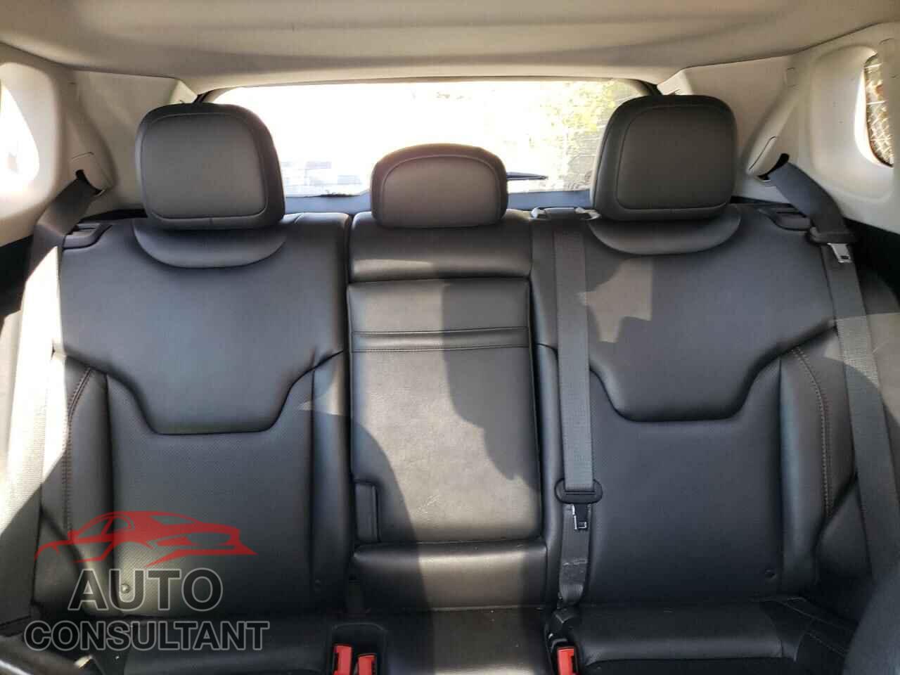 JEEP COMPASS 2019 - 3C4NJDCB6KT629954