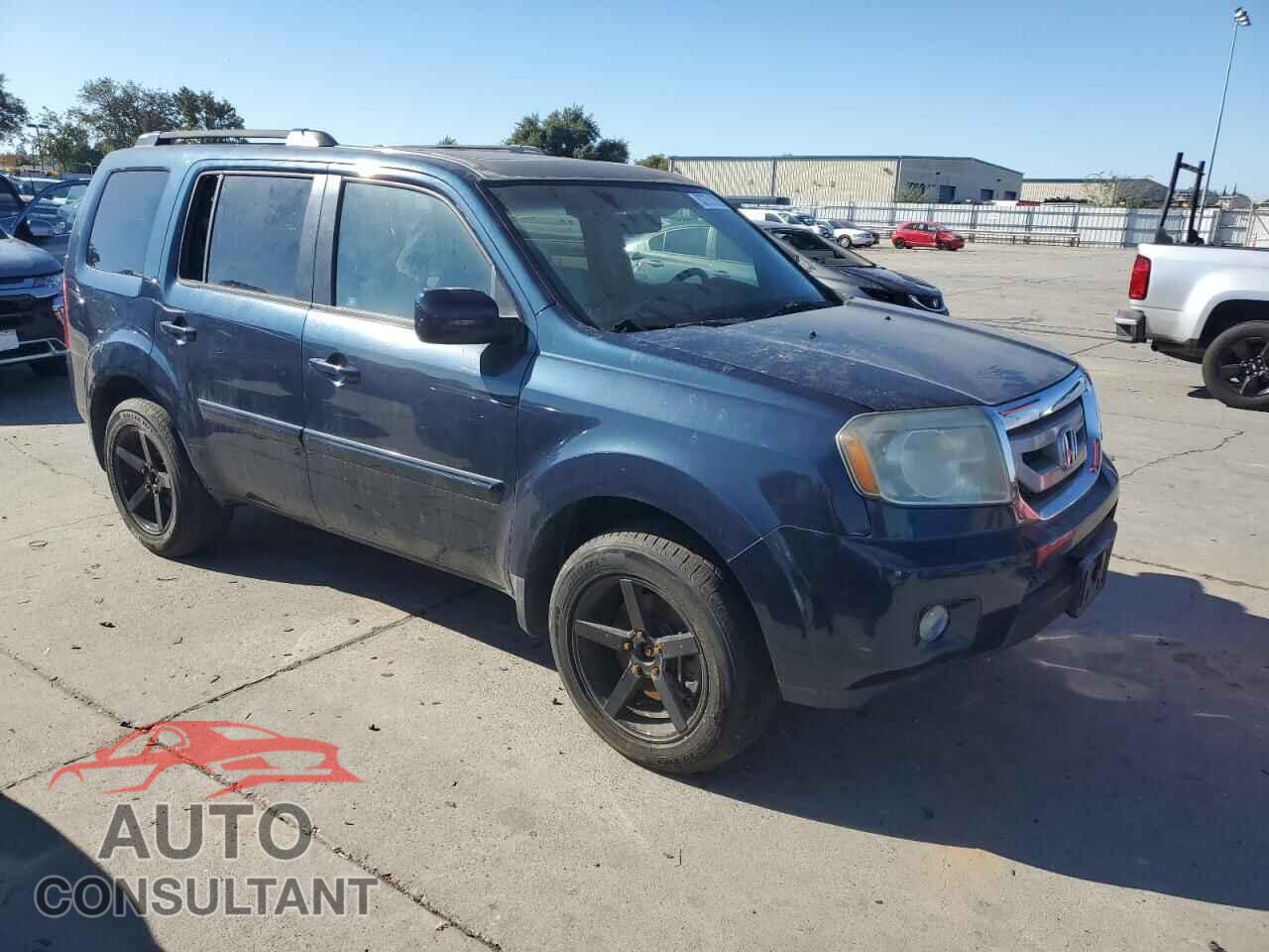 HONDA PILOT 2011 - 5FNYF3H7XBB048873