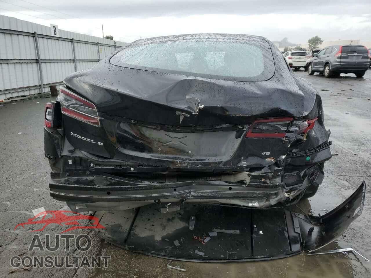 TESLA MODEL S 2017 - 5YJSA1E17HF202585