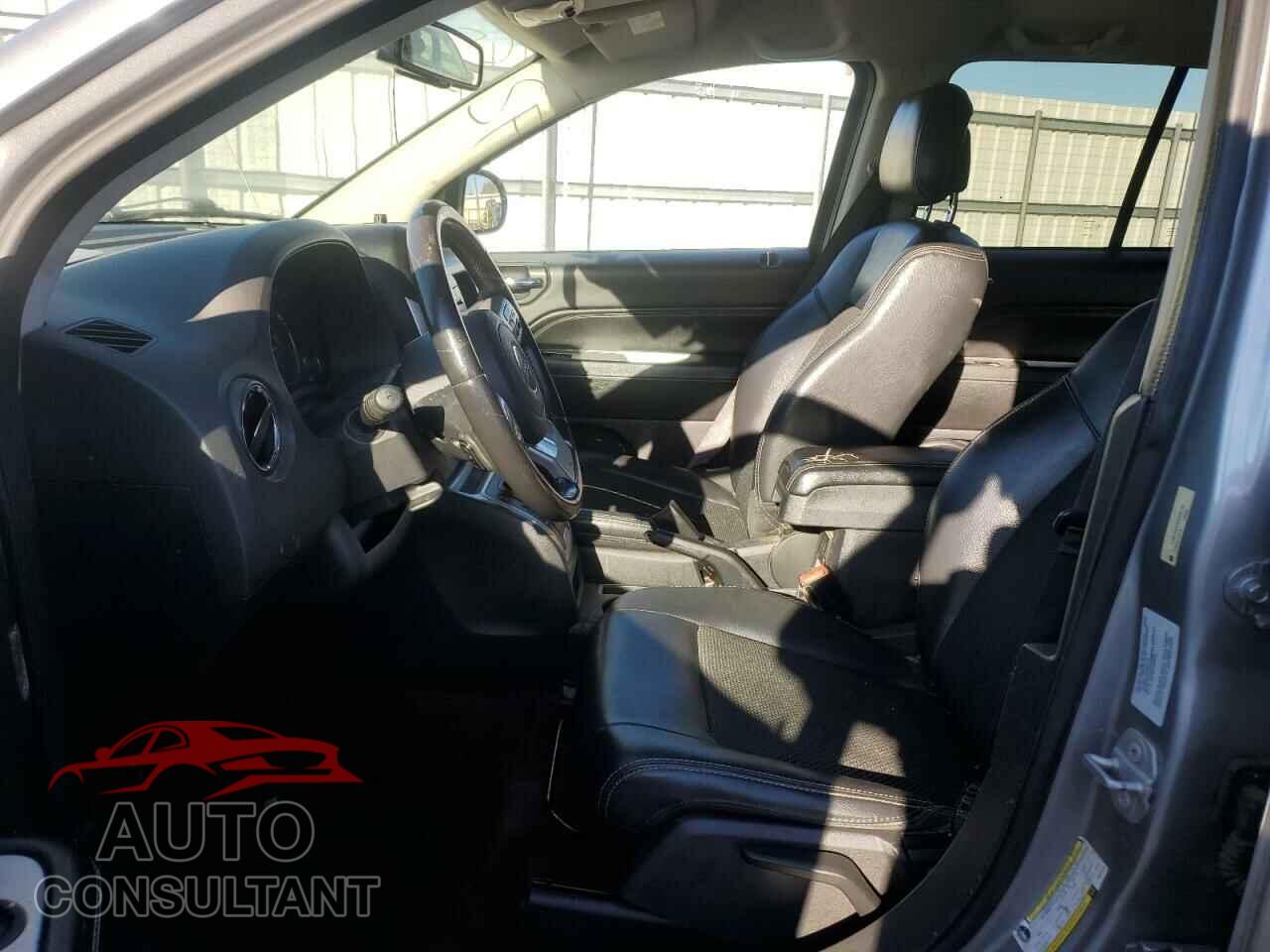 JEEP COMPASS 2016 - 1C4NJCEA2GD628120