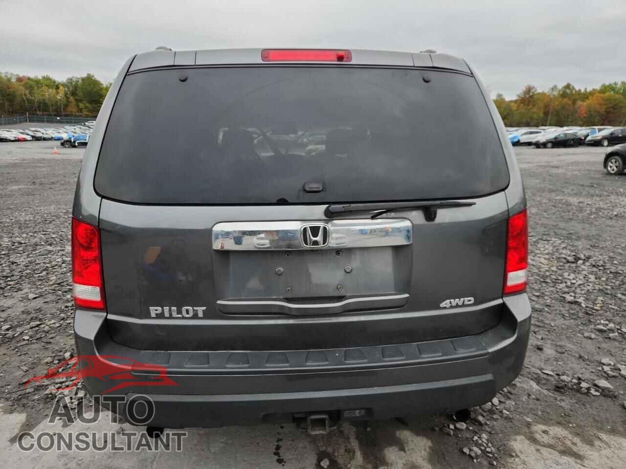 HONDA PILOT 2011 - 5FNYF4H69BB076774