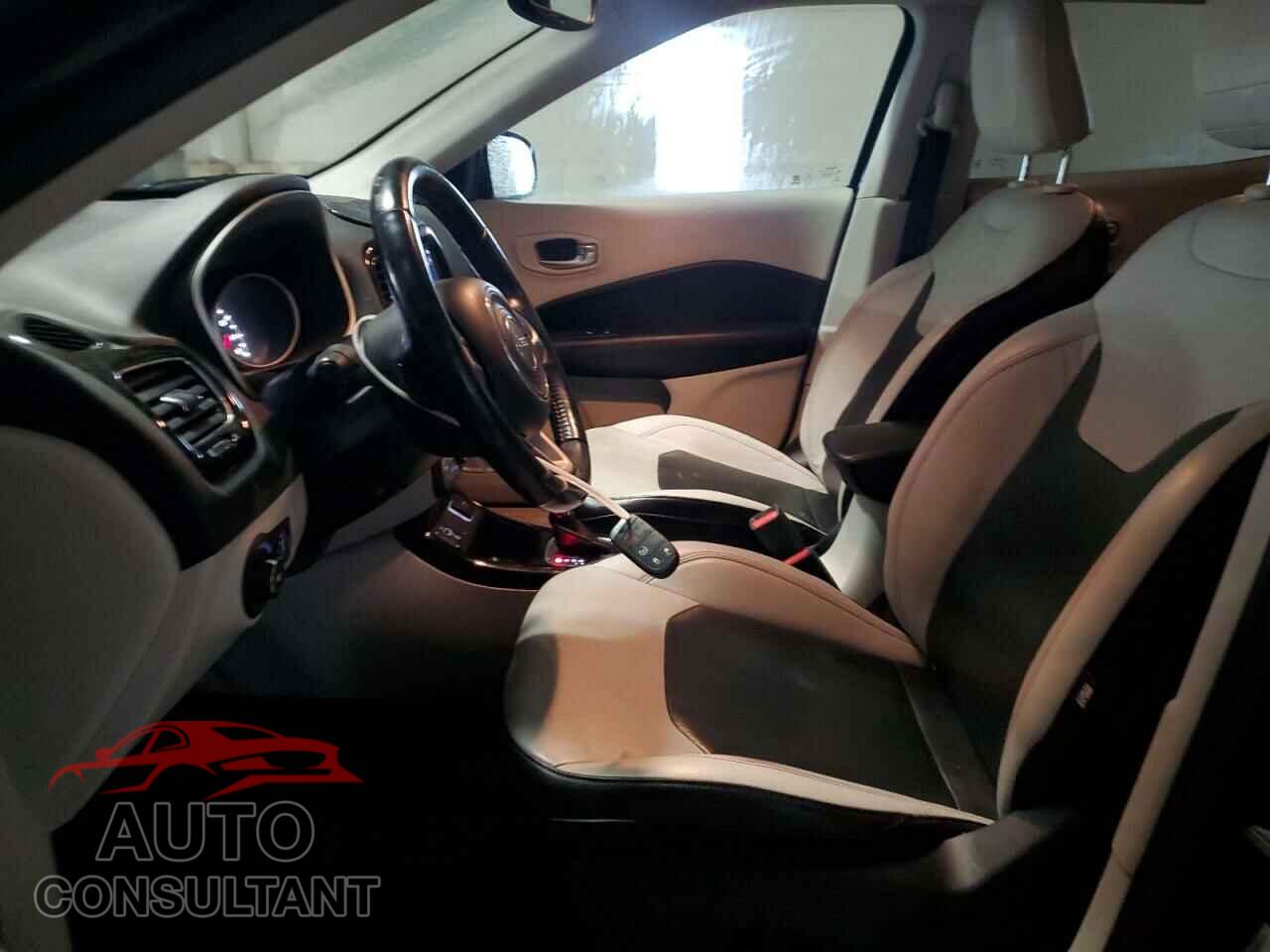 JEEP COMPASS 2020 - 3C4NJCCB2LT150586