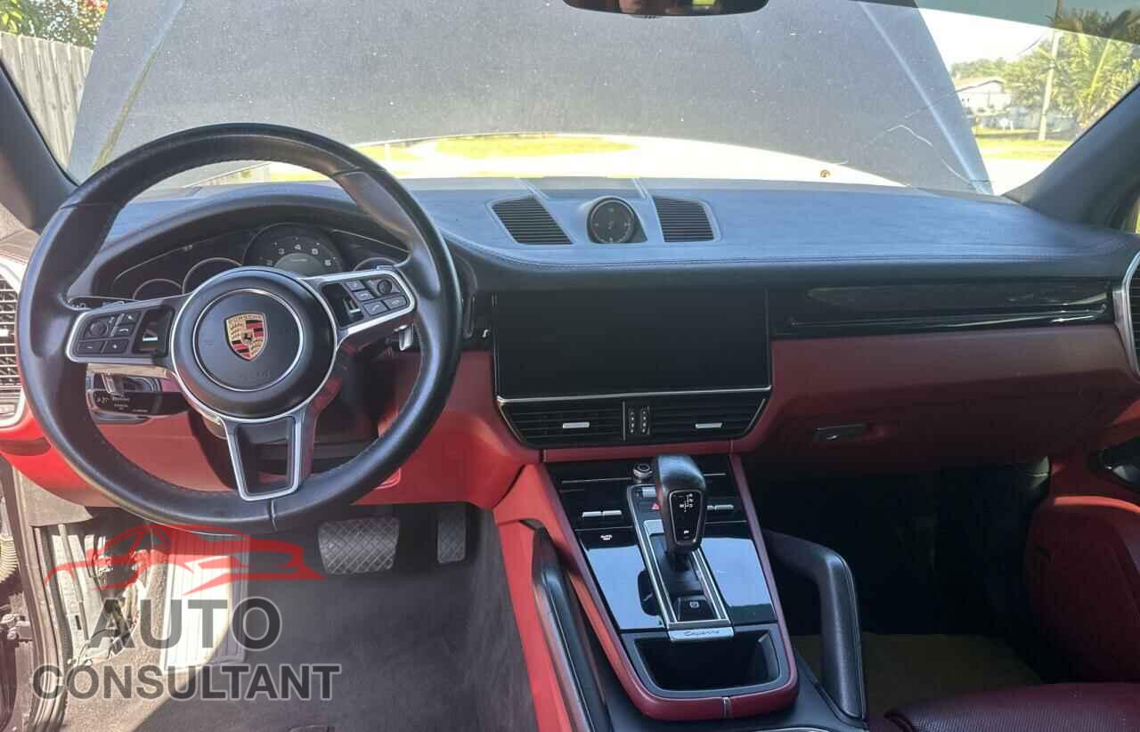 PORSCHE CAYENNE 2019 - WP1AA2AY7KDA10603
