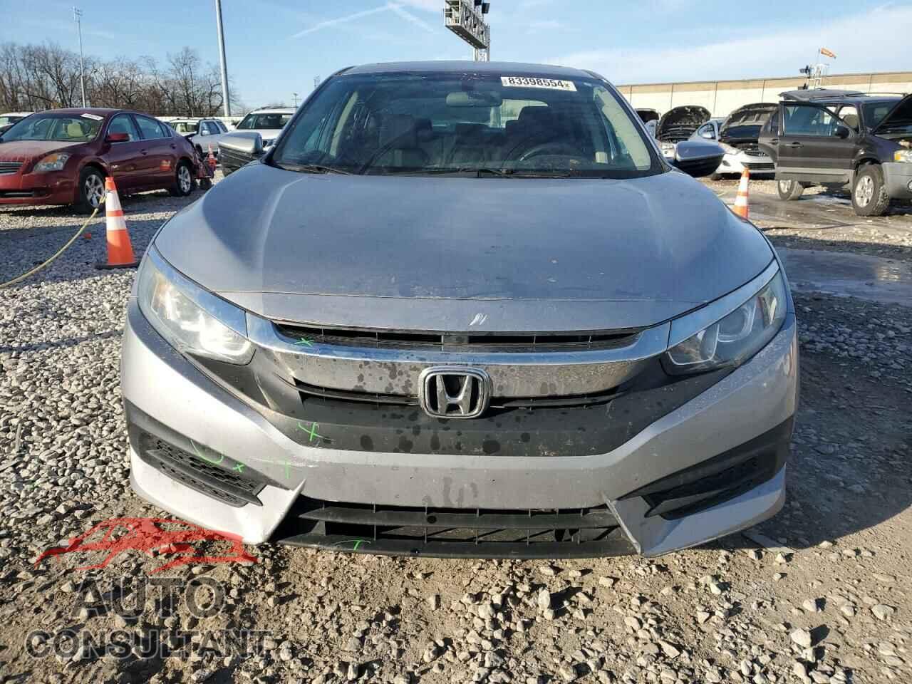 HONDA CIVIC 2017 - 19XFC2F70HE081246