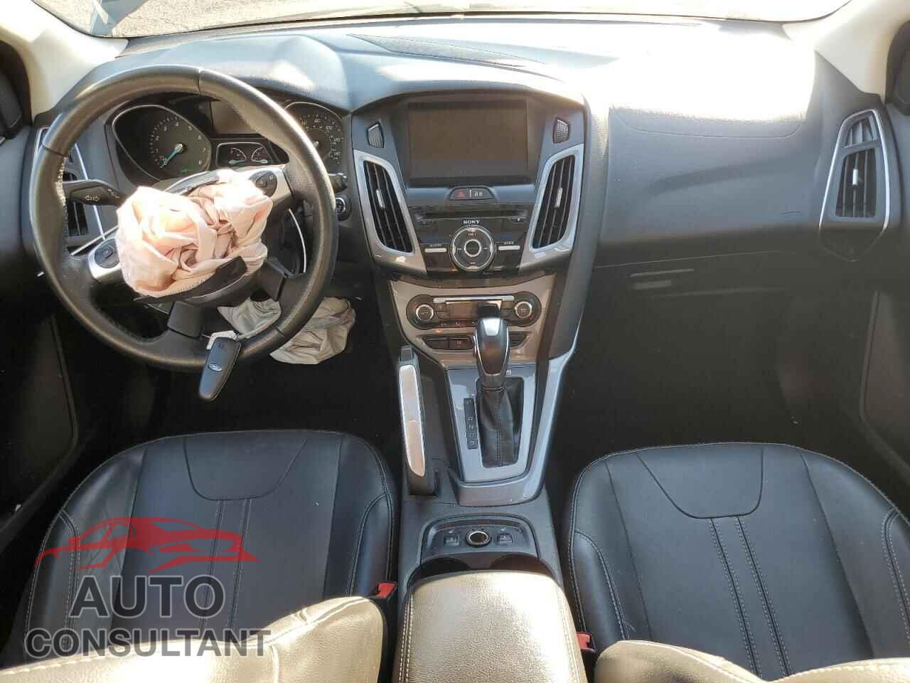 FORD FOCUS 2014 - 1FADP3N22EL161938