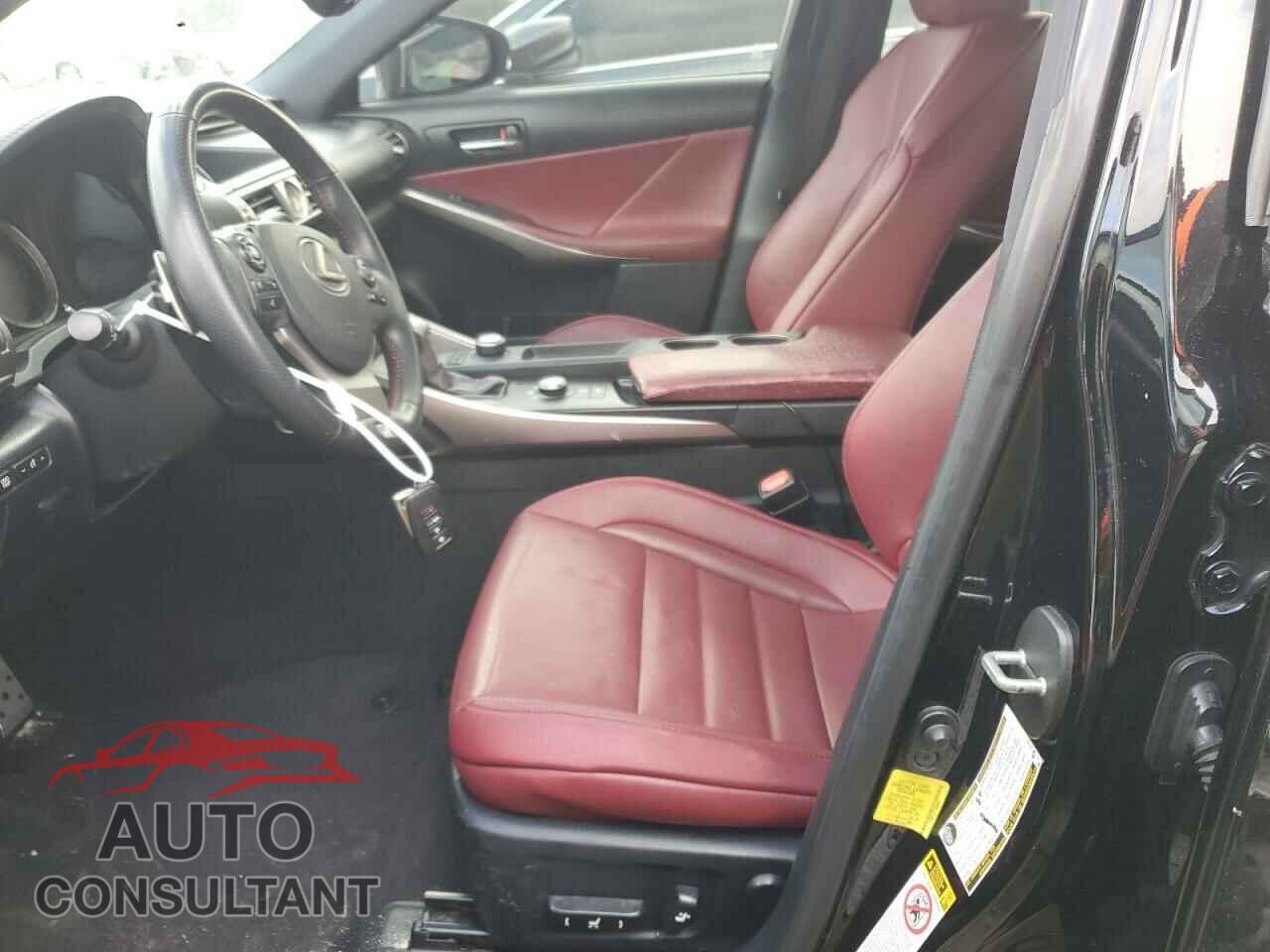LEXUS IS 2015 - JTHBF1D27F5080013