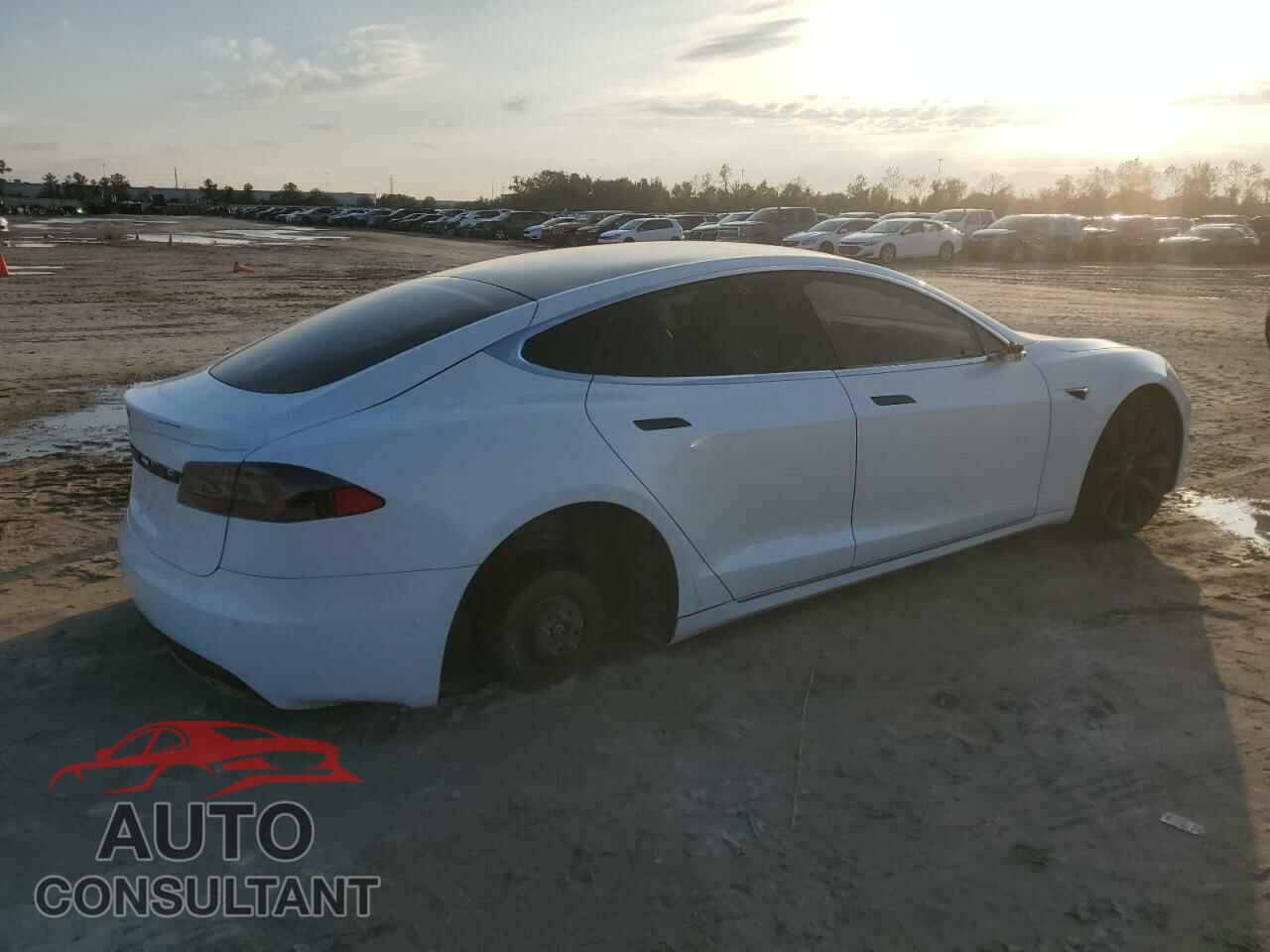 TESLA MODEL S 2017 - 5YJSA1E17HF221458