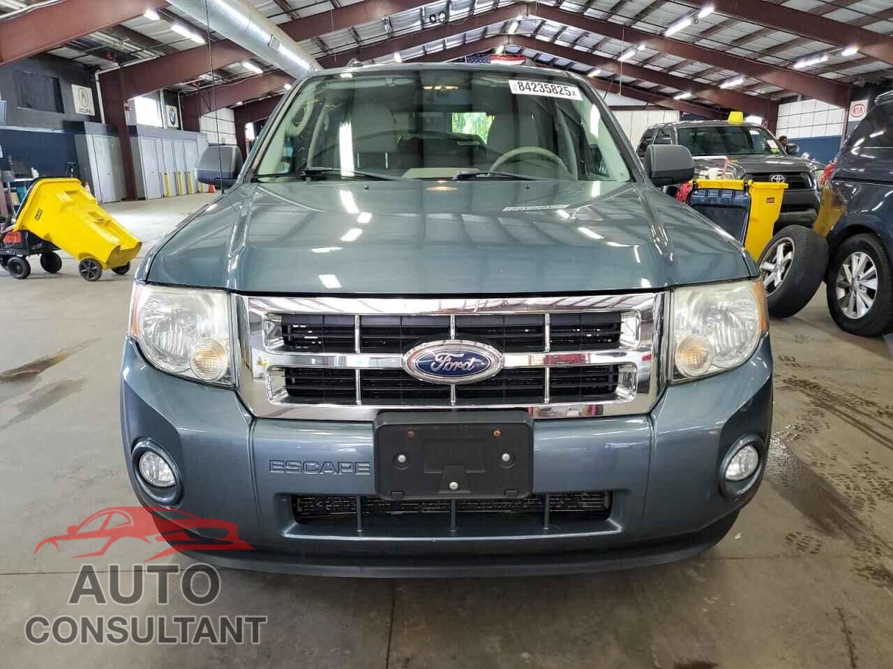 FORD ESCAPE 2011 - 1FMCU9DG9BKA42635