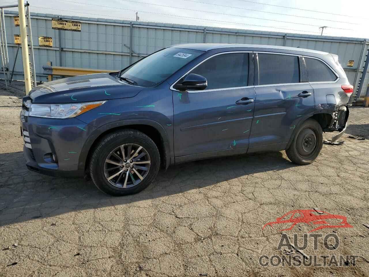 TOYOTA HIGHLANDER 2017 - 5TDJZRFH0HS389713