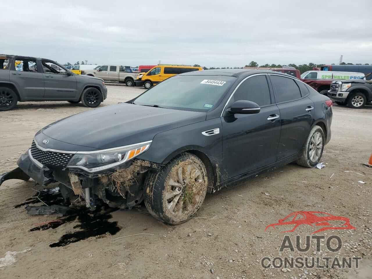 KIA OPTIMA 2018 - 5XXGU4L30JG255800