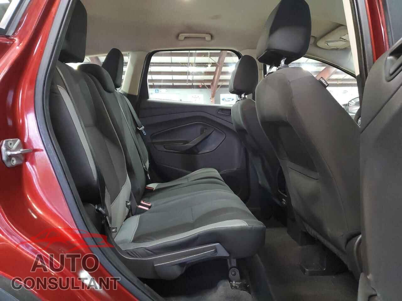 FORD ESCAPE 2015 - 1FMCU0F78FUB34676