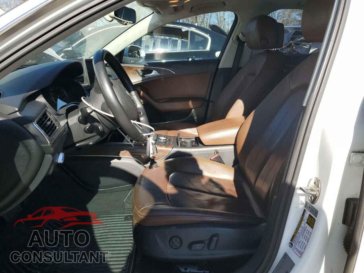 AUDI A6 2013 - WAUDFAFC4DN143787