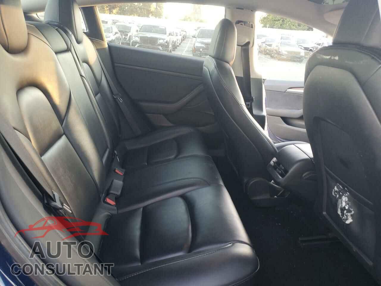 TESLA MODEL 3 2023 - 5YJ3E1EA5PF449448