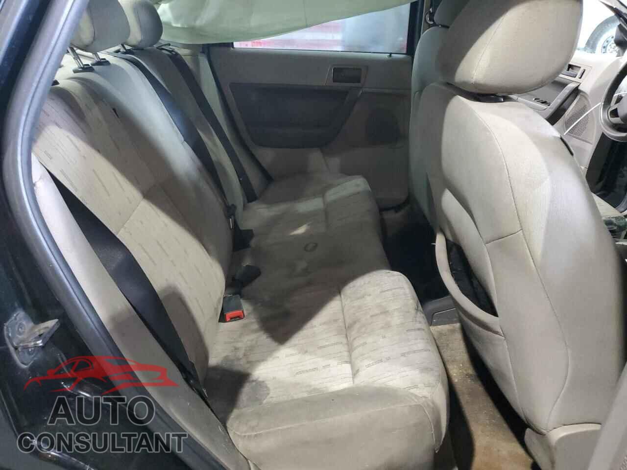 FORD FOCUS 2011 - 1FAHP3FN5BW159895