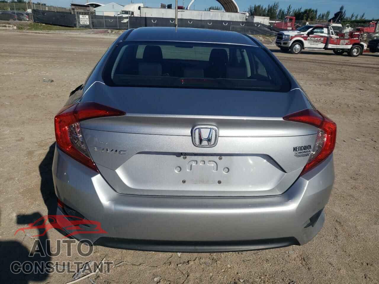 HONDA CIVIC 2016 - 19XFC2F7XGE077302