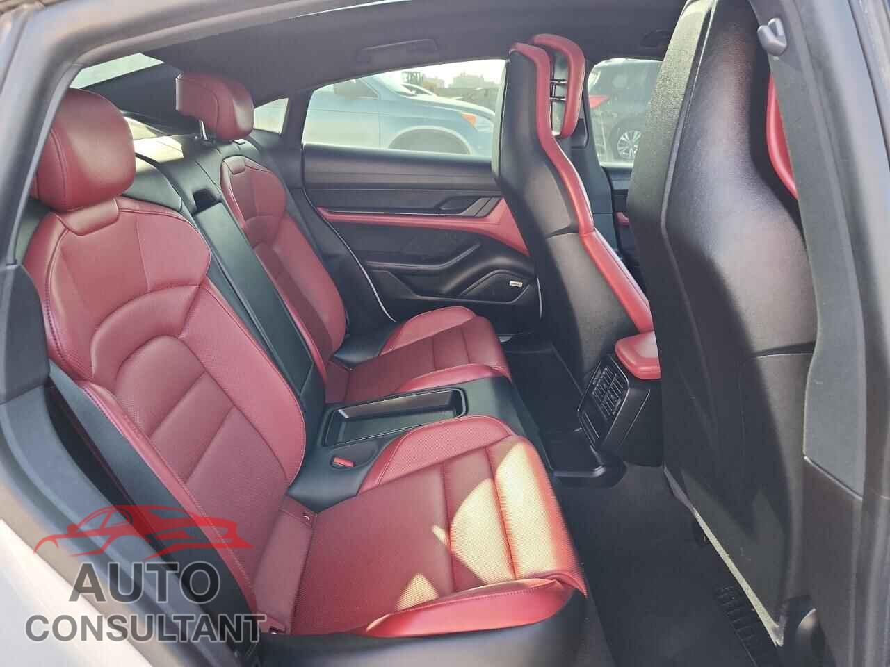 PORSCHE TAYCAN 2021 - WP0AB2Y11MSA44545